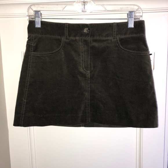 Theory Dresses & Skirts - NWT Theory olive green velvet corduroy skirt